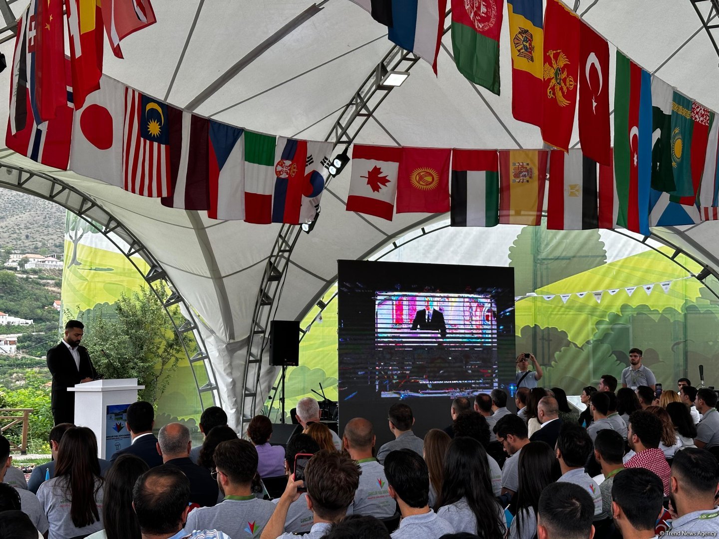 В Лачине проводится V летний лагерь диаспорской молодежи "Молодежь за "зеленый" мир" (ФОТО)