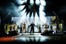 На берегу Каспия в Баку выступил Рики Мартин с зажигательным концертом (ВИДЕО, ФОТО)