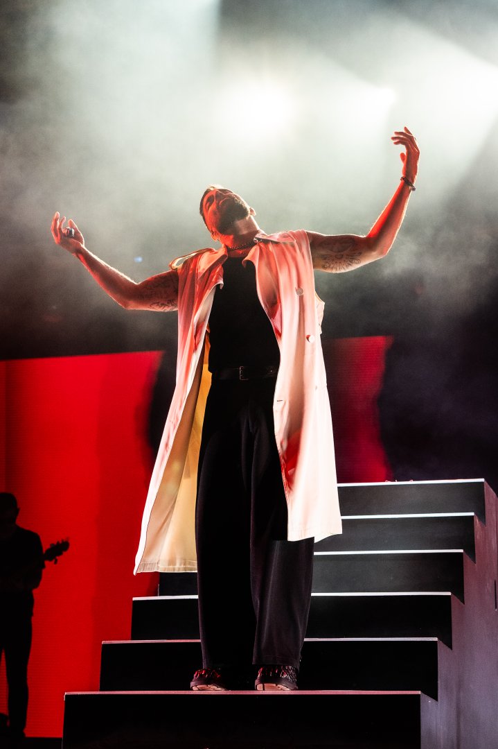 На берегу Каспия в Баку выступил Рики Мартин с зажигательным концертом (ВИДЕО, ФОТО)