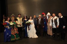 Ризван Садырханов отмечает юбилей – как нефтяник из Баку покорил Италию. Он выступал с Магомаевым, Кобзоном, Градским…  (ФОТО)