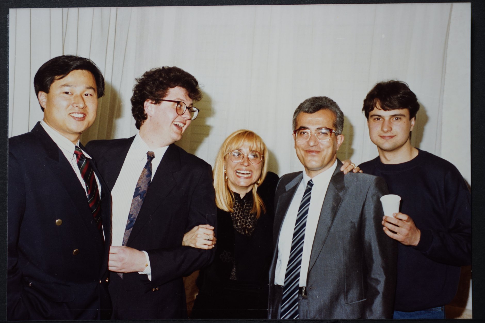 Ризван Садырханов отмечает юбилей – как нефтяник из Баку покорил Италию. Он выступал с Магомаевым, Кобзоном, Градским…  (ФОТО)