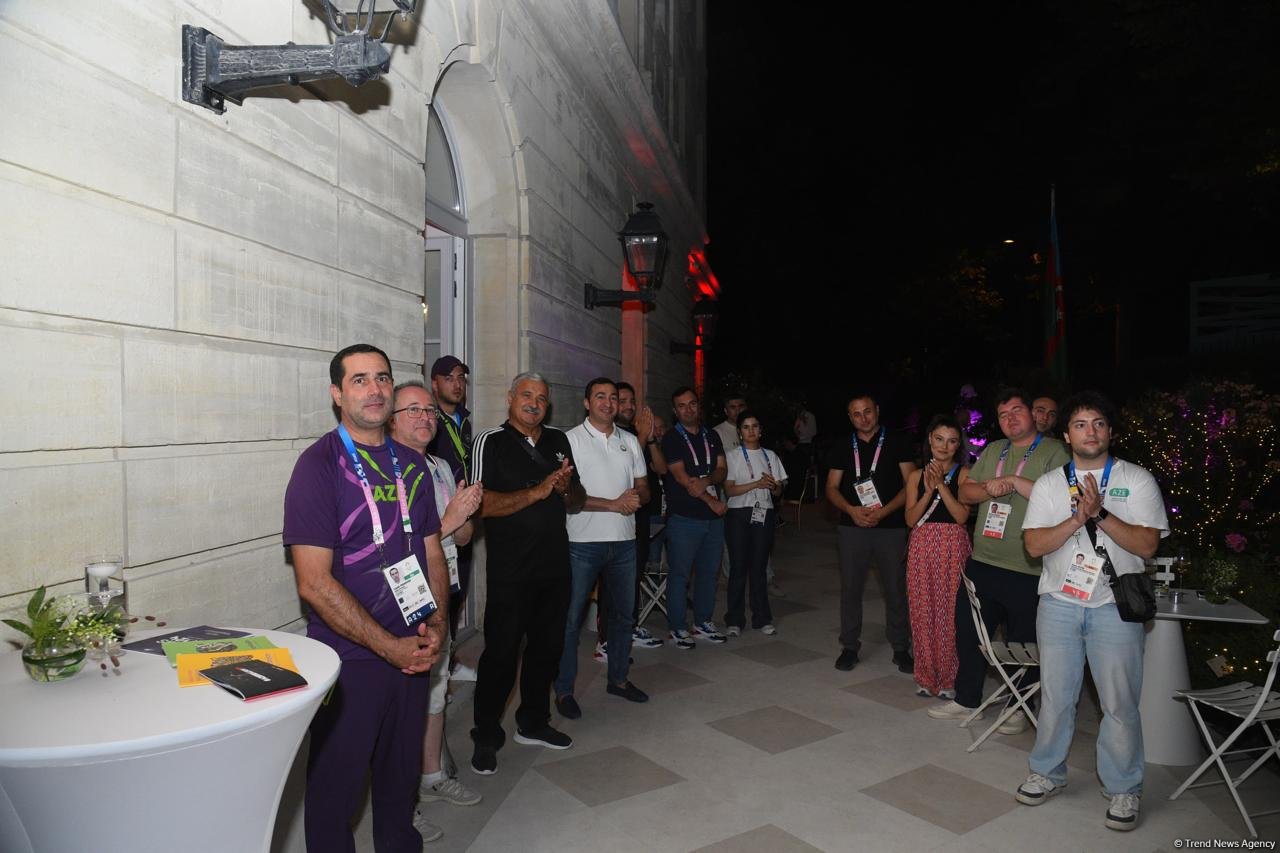 В "Олимпийском доме Азербайджана" в Париже прошли встречи с представителями международных спортивных организаций (ФОТО)