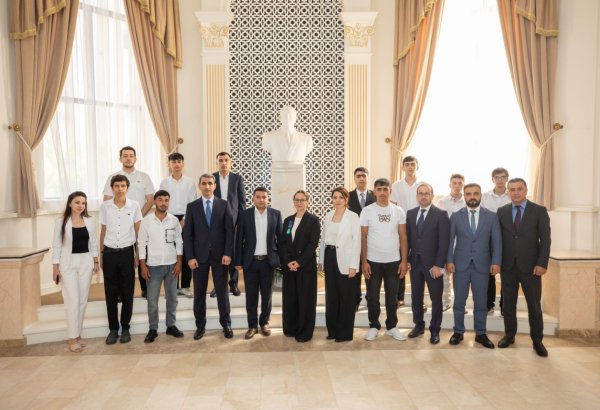 AЖД выделяет стипендии азербайджанским студентам, которые будут учиться в Российском транспортном университете