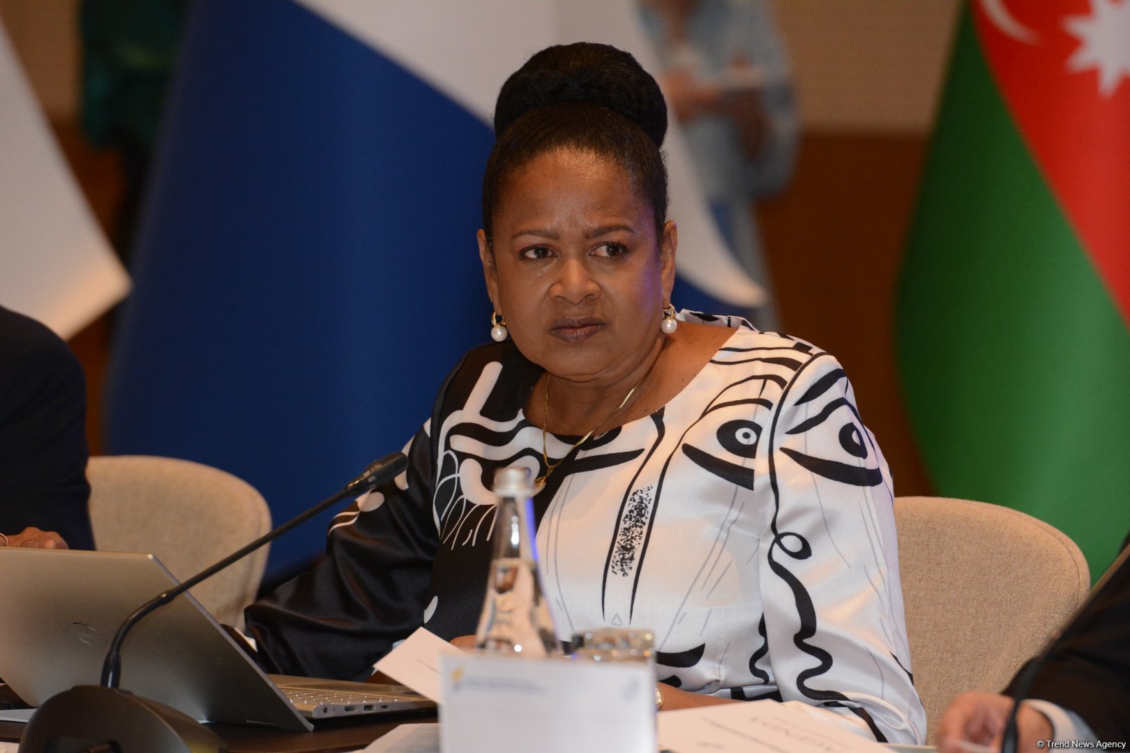 Бакинская инициативная группа создала безопасное пространство для колониальных народов - Джун Сумер