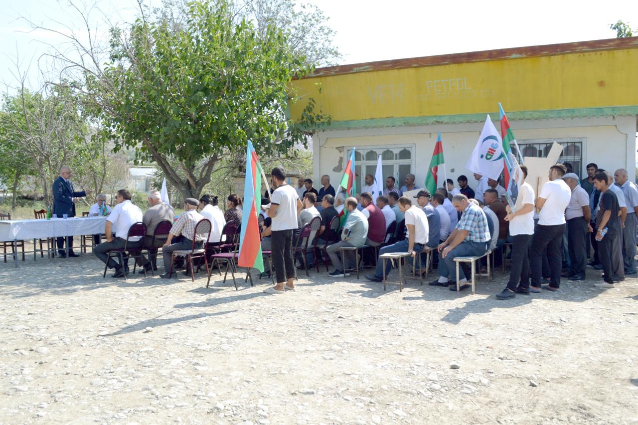 Эльчин Мирзабейли встретился с избирателями в селе Гагали и городе Агсу (ФОТО)