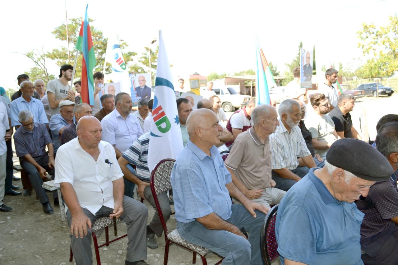 Эльчин Мирзабейли встретился с избирателями в селе Гагали и городе Агсу (ФОТО)