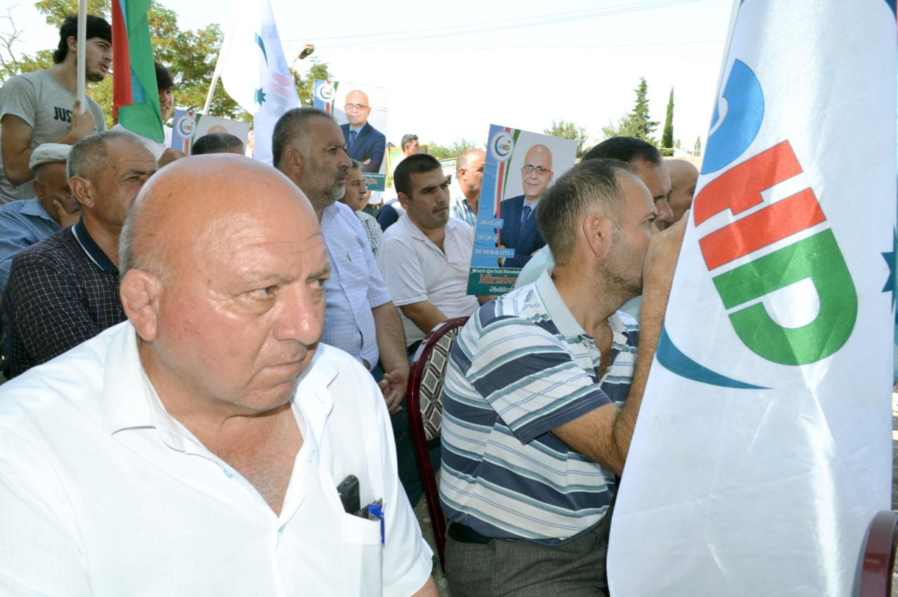 Эльчин Мирзабейли встретился с избирателями в селе Гагали и городе Агсу (ФОТО)