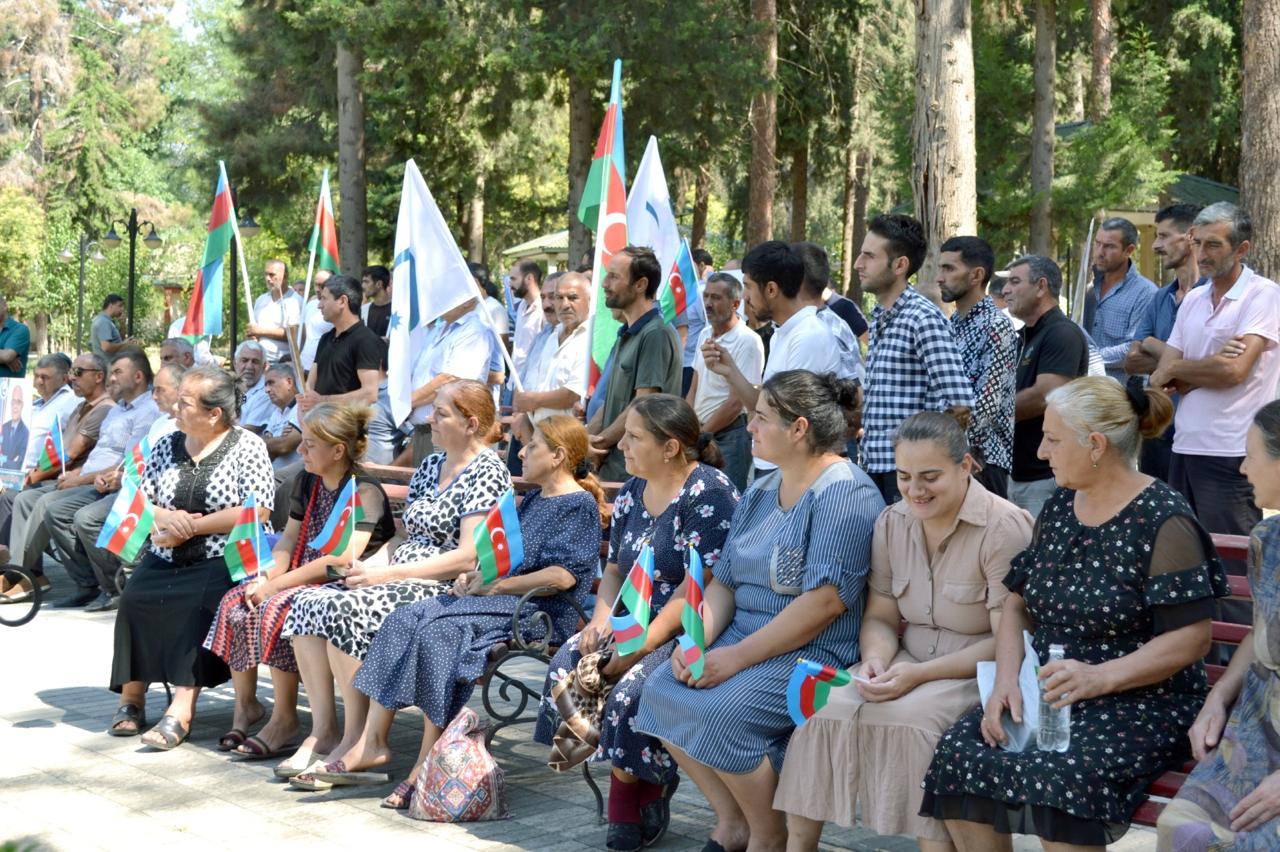 Эльчин Мирзабейли встретился с избирателями в селе Гагали и городе Агсу (ФОТО)