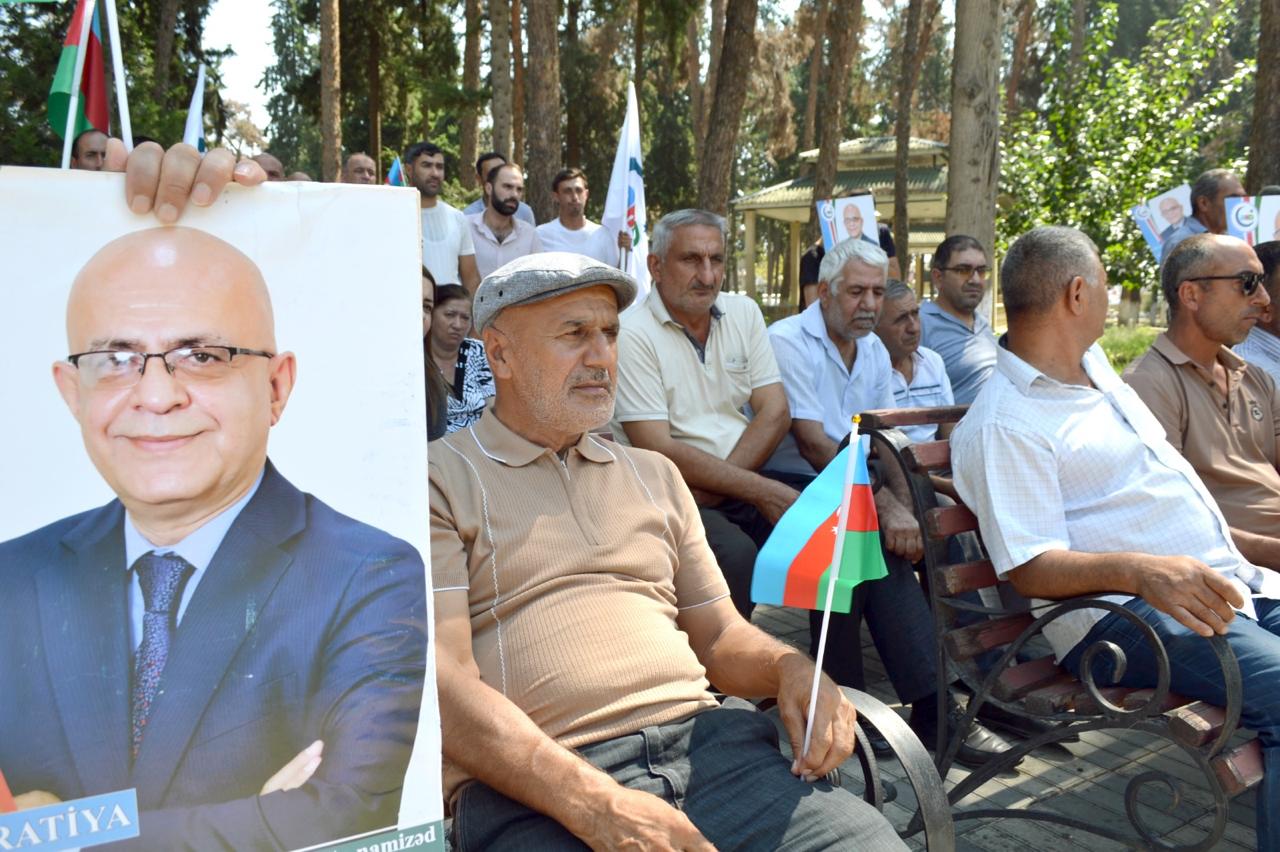 Эльчин Мирзабейли встретился с избирателями в селе Гагали и городе Агсу (ФОТО)