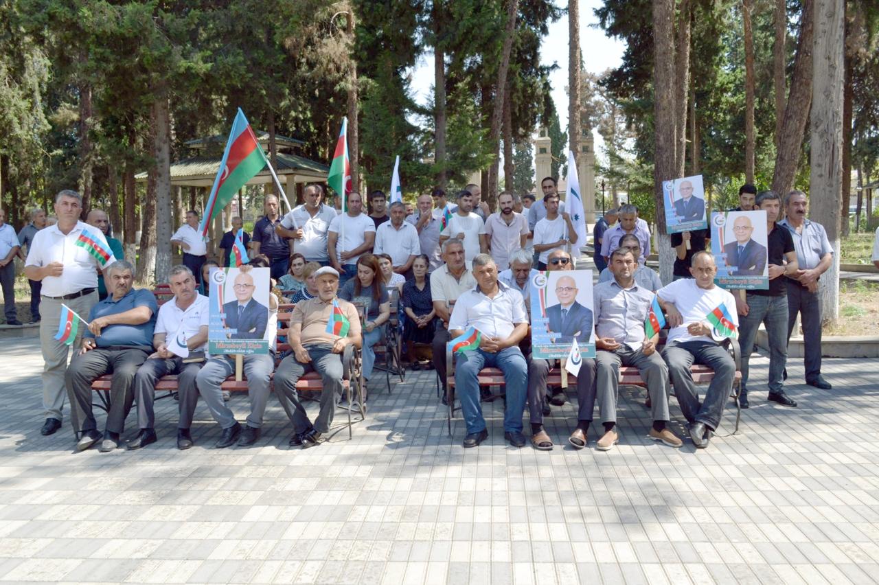 Эльчин Мирзабейли встретился с избирателями в селе Гагали и городе Агсу (ФОТО)