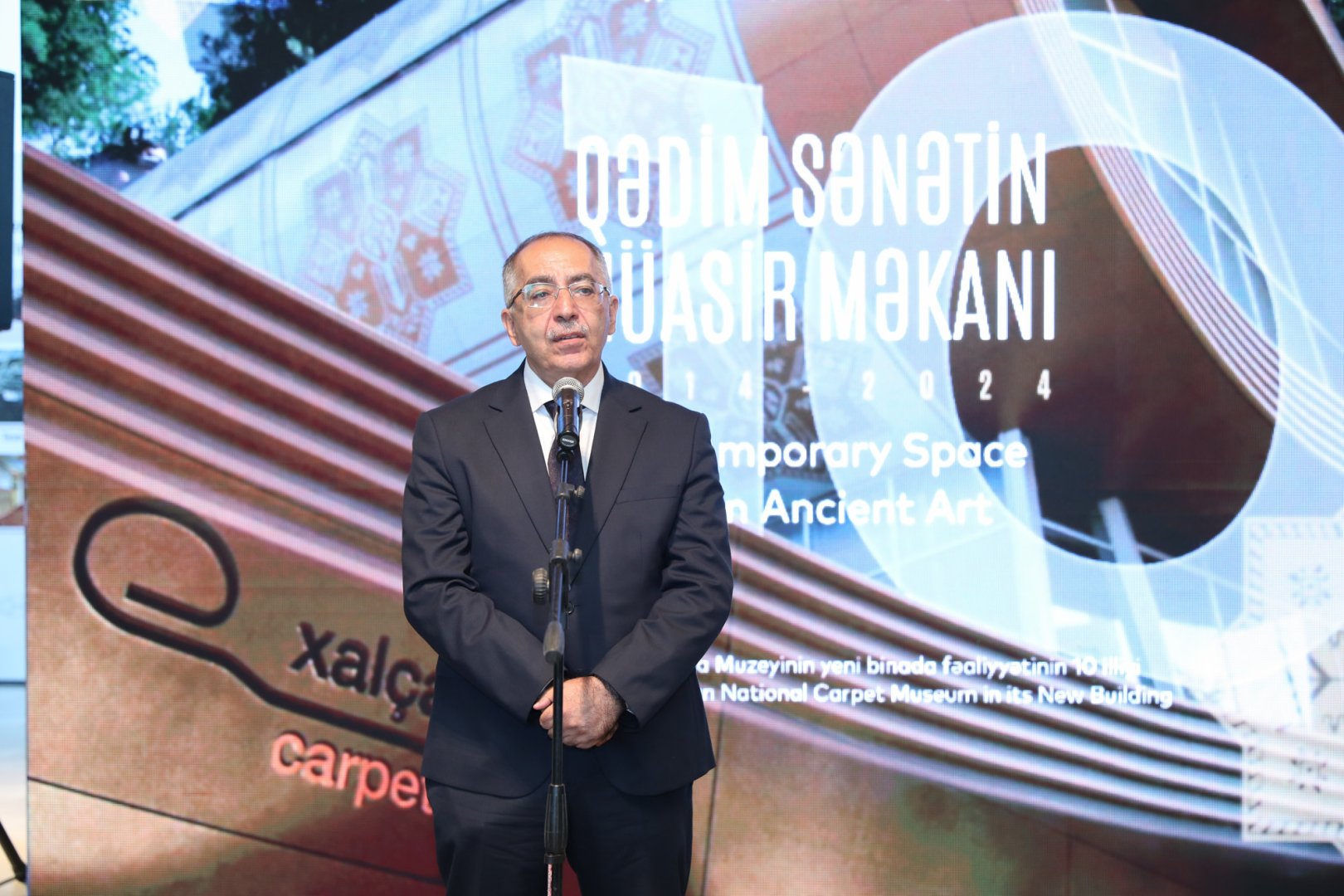 Красота в азербайджанских коврах – юбилейный вечер (ФОТО)