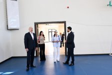Президент Ильхам Алиев и Первая леди Мехрибан Алиева приняли участие в открытии школы LANDAU и апарт-отеля The Grand в центре отдыха Sea Breeze (ФОТО/ВИДЕО)