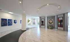 Президент Ильхам Алиев и Первая леди Мехрибан Алиева приняли участие в открытии школы LANDAU и апарт-отеля The Grand в центре отдыха Sea Breeze (ФОТО/ВИДЕО)