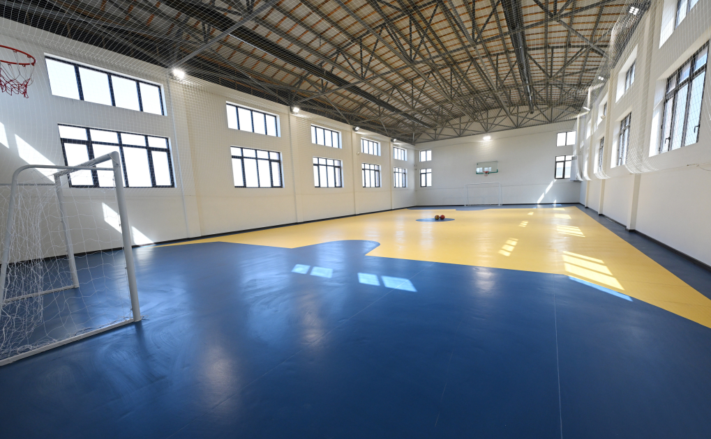 Президент Ильхам Алиев и Первая леди Мехрибан Алиева приняли участие в открытии школы LANDAU и апарт-отеля The Grand в центре отдыха Sea Breeze (ФОТО/ВИДЕО)