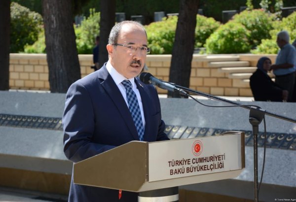 Джахит Багчи передал пост новому послу Турции в Азербайджане (ФОТО)