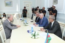Внеочередные парламентские выборы - очень важный процесс для Азербайджана - Александр Терентьев