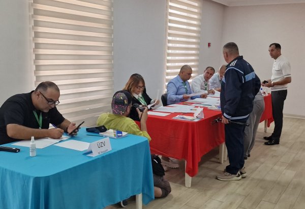 Кадры голосования в Шуше (ФОТО)