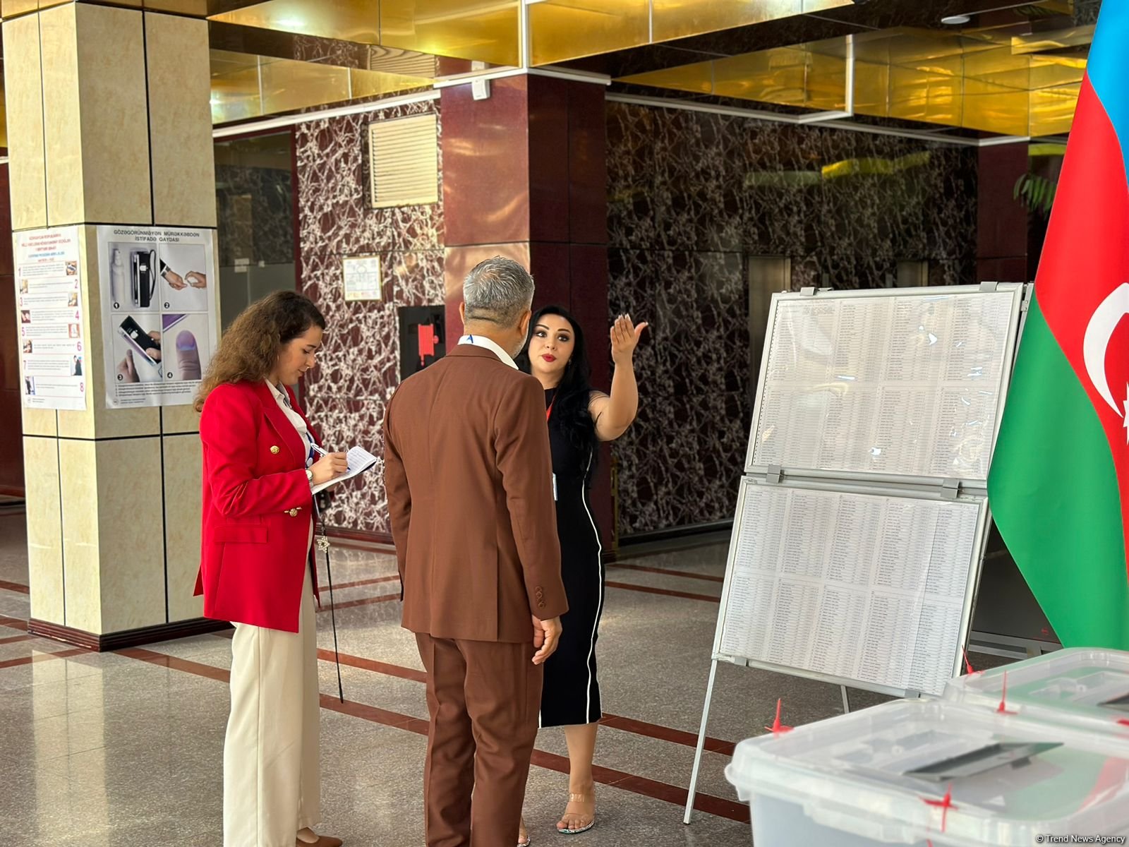 Международный наблюдатель о процессе проведения парламентских выборов в Азербайджане (ФОТО)