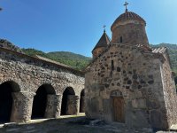 Фоторепортаж из подвергшегося армянскому вандализму Худавенга