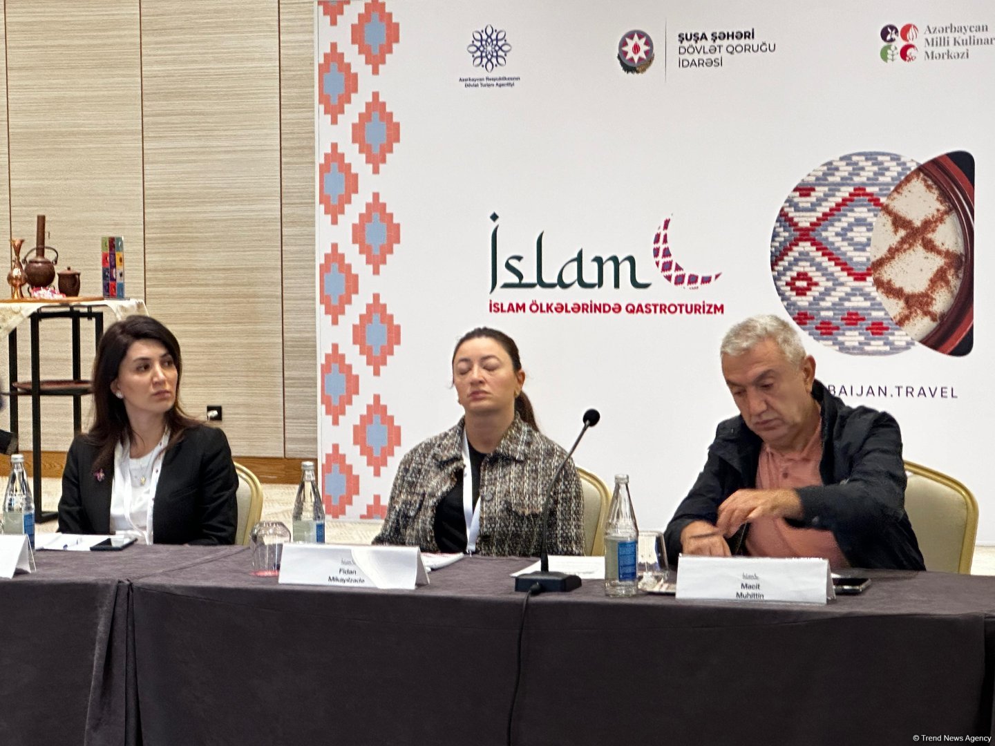 В Шуше прошел круглый стол, приуроченный к Международному дню гастрономии (ФОТО)