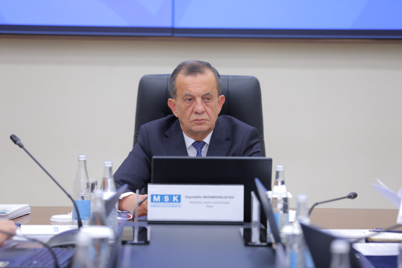 В Узбекистане сокращены время и объем работы участковых избирательных комиссий на парламентских выборах