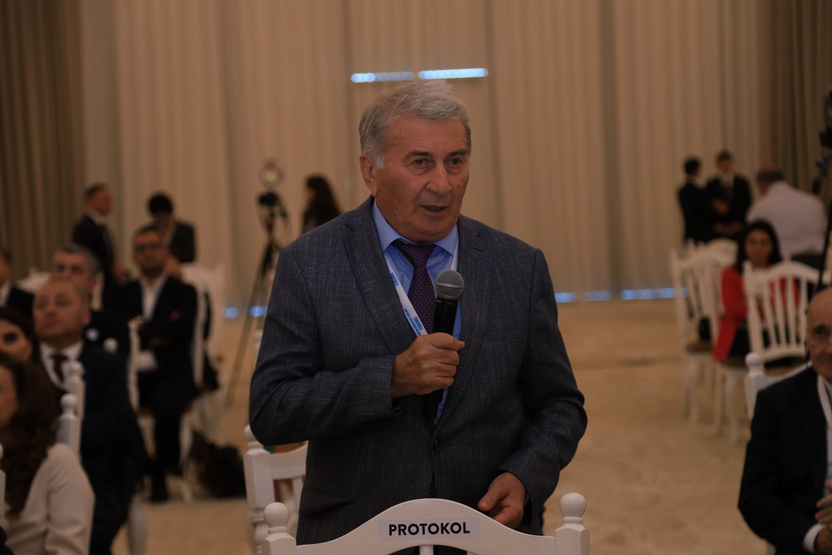 В Баку прошел второй день Форума азербайджанских ученых, проживающих за рубежом (ФОТО)