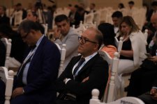 В Баку прошел второй день Форума азербайджанских ученых, проживающих за рубежом (ФОТО)