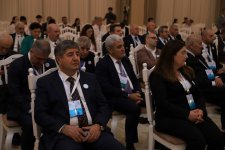 В Баку прошел второй день Форума азербайджанских ученых, проживающих за рубежом (ФОТО)