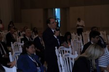 В Баку обсудили новые подходы к развитию местных университетов и НИИ (ФОТО)
