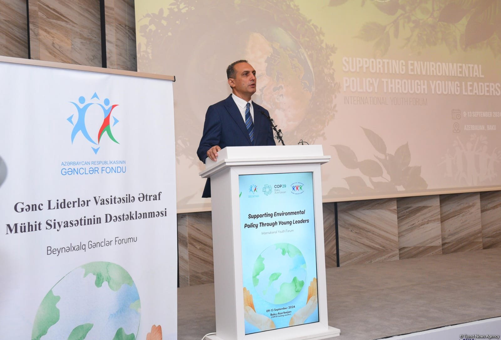 В Баку состоялся Международный молодежный форум (ФОТО)