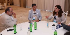 В рамках Форума азербайджанских ученых, проживающих за рубежом, прошел ряд мероприятий (ФОТО)