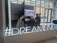 Dreamliner от AZAL и Boeing: испытайте себя в роли пилота на симуляторе (ФОТО)