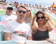 Яркие моменты соревнований "Формулы-1" в Баку (Фоторепортаж)