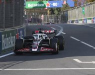 В Баку завершились вторые свободные заезды команд "Формулы-1" (ФОТО) (Обновлено)