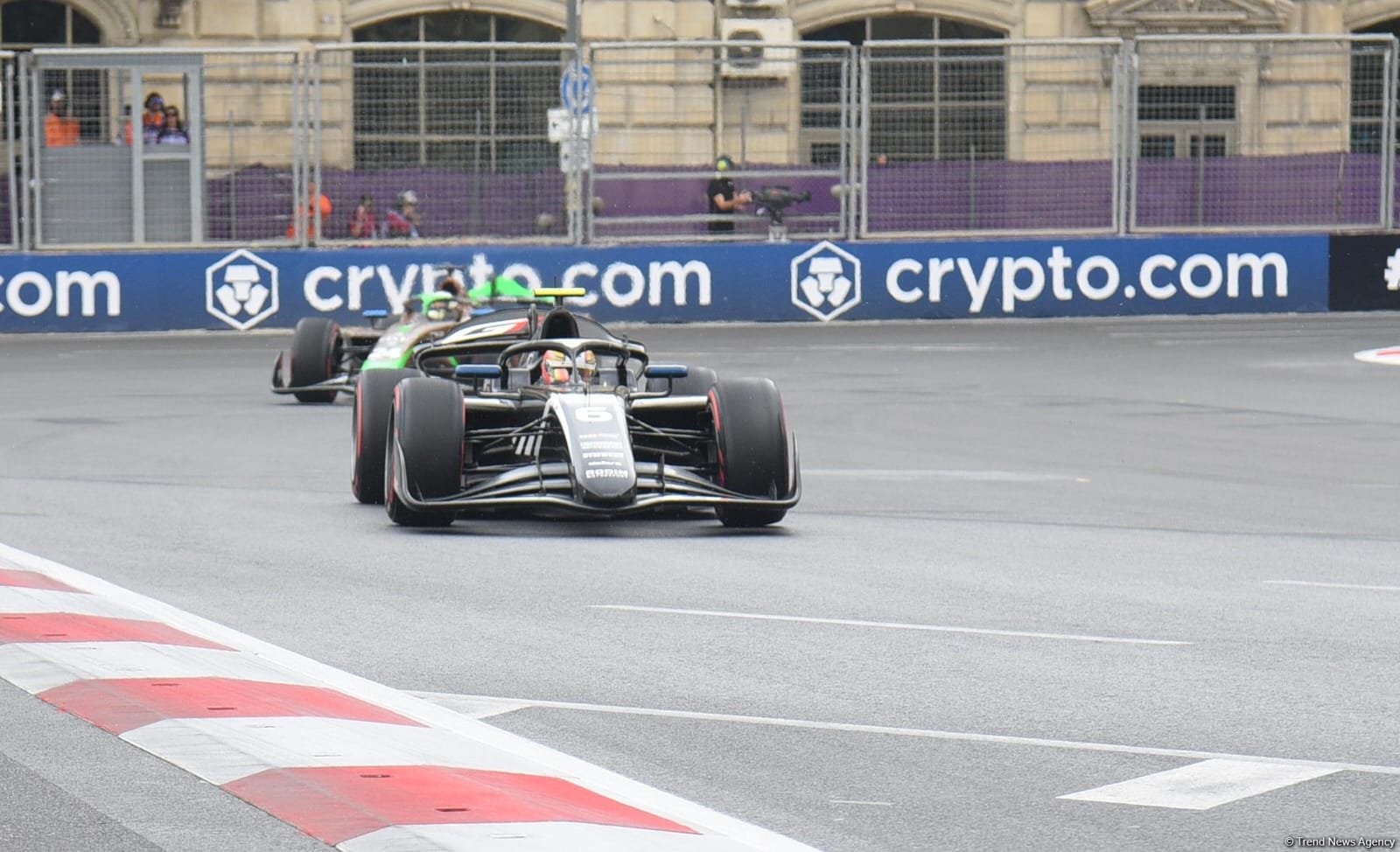 В Баку завершились свободные заезды команд Формулы 2 (ФОТО/ВИДЕО) (Обновлено)