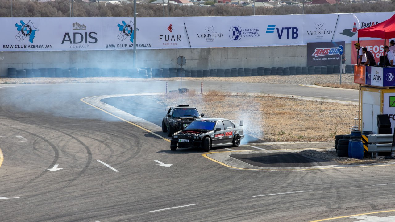 ВТБ (Азербайджан) поддержал первый в стране чемпионат по дрифту (ФОТО)