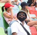 Интересные моменты со зрительских трибун  "Формулы-1" в Баку (ФОТОРЕПОРТАЖ)