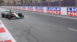 Завершились спринтерские гонки команд "Формулы-2" в Баку (ФОТО/ВИДЕО)