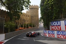 Завершились спринтерские гонки команд "Формулы-2" в Баку (ФОТО/ВИДЕО)