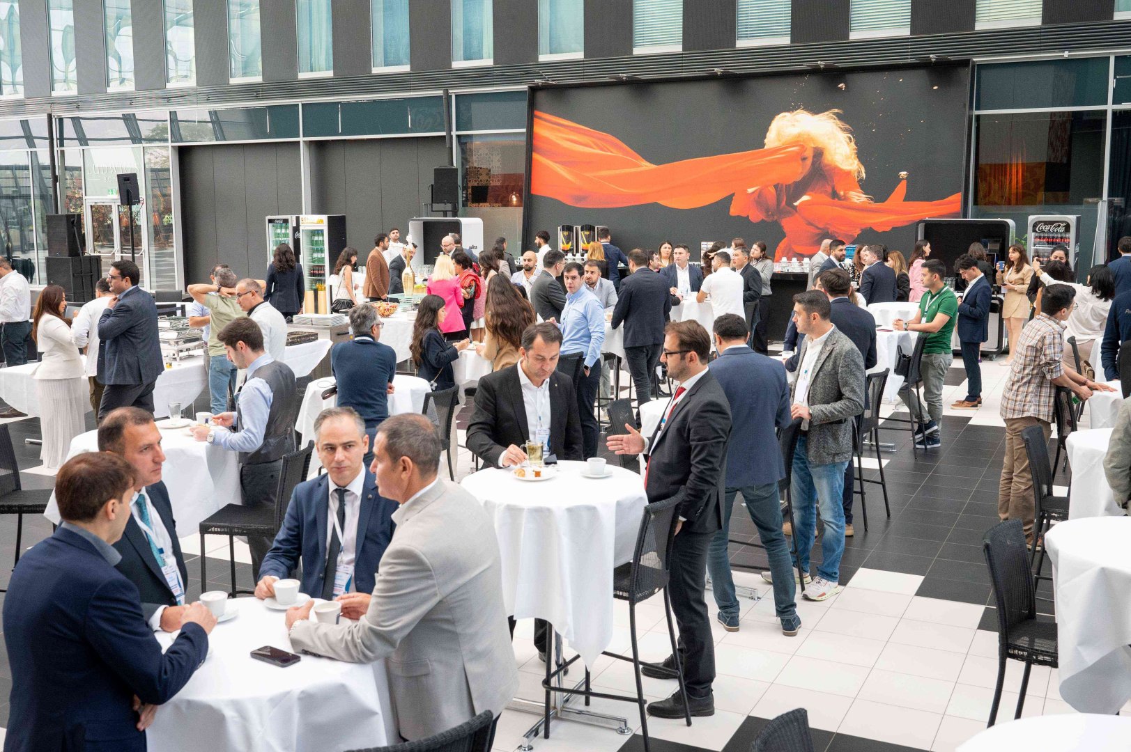 Начался III Форум азербайджанских врачей, проживающих в Германии (ФОТО)