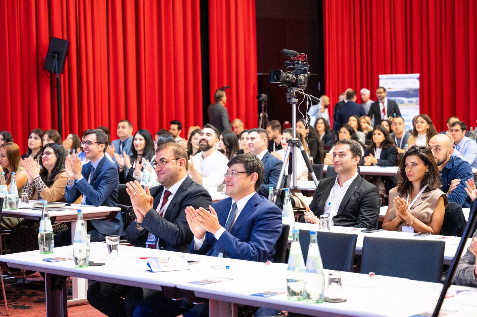 Начался III Форум азербайджанских врачей, проживающих в Германии (ФОТО)