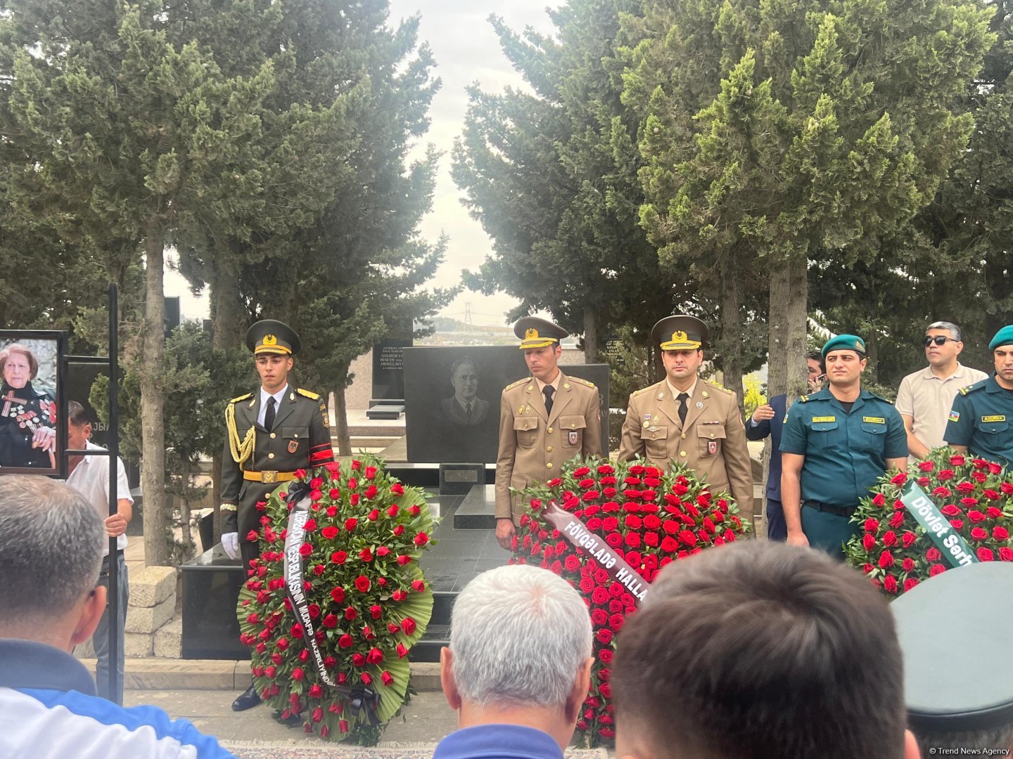 Фатма Саттарова похоронена во II Аллее почетного захоронения в Баку (ФОТО)