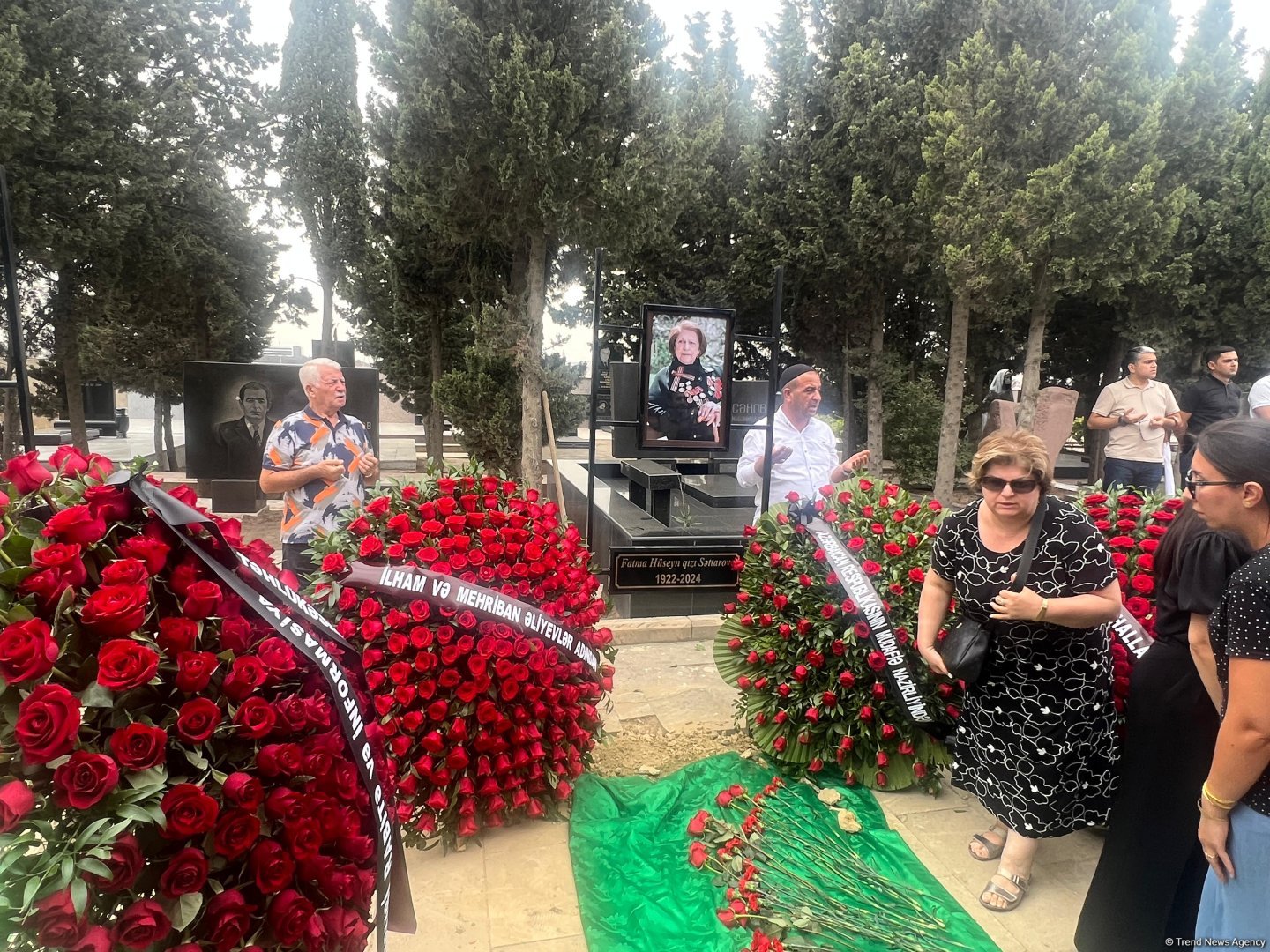 Фатма Саттарова похоронена во II Аллее почетного захоронения в Баку (ФОТО)