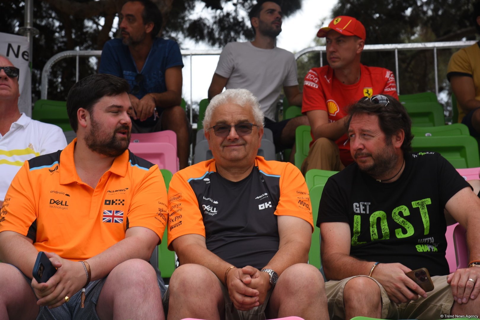 Интересные моменты со зрительских трибун  "Формулы-1" в Баку (ФОТОРЕПОРТАЖ)