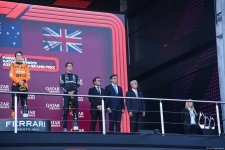 В Баку наградили победителей финальной гонки Формулы 1 (ФОТО/ВИДЕО)