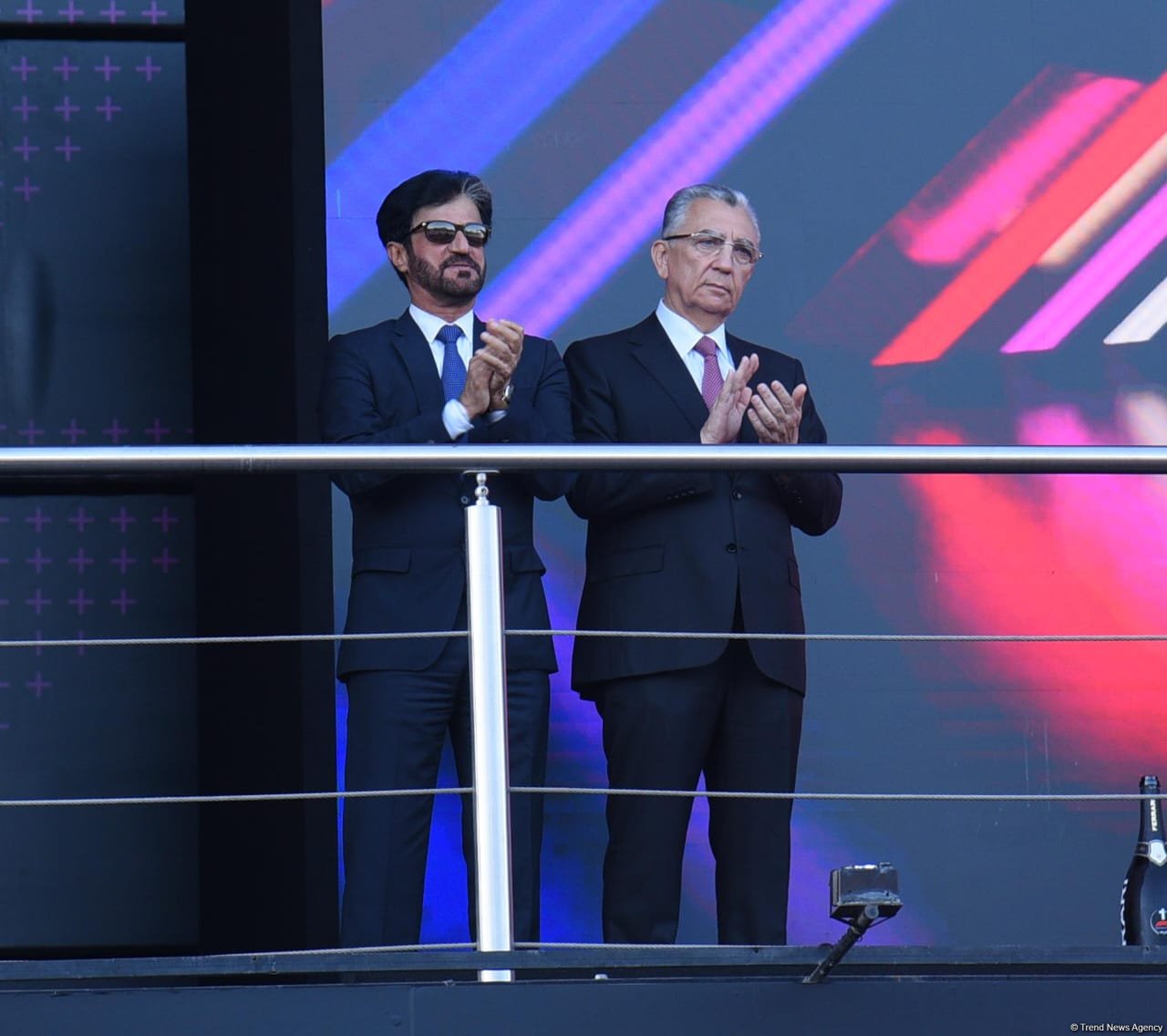 В Баку наградили победителей финальной гонки Формулы 1 (ФОТО/ВИДЕО)