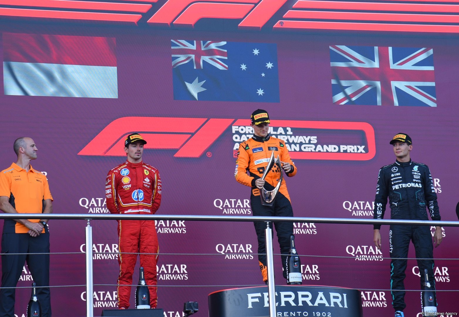 В Баку наградили победителей финальной гонки Формулы 1 (ФОТО/ВИДЕО)