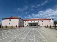 В селе Гаджигадирли Шамахинского района сдано в пользование школьное здание, построенное Фондом Гейдара Алиева (ФОТО)