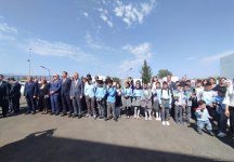 Спустя более 30 лет "первый звонок" прозвенел и в Ходжалы (ФОТО)