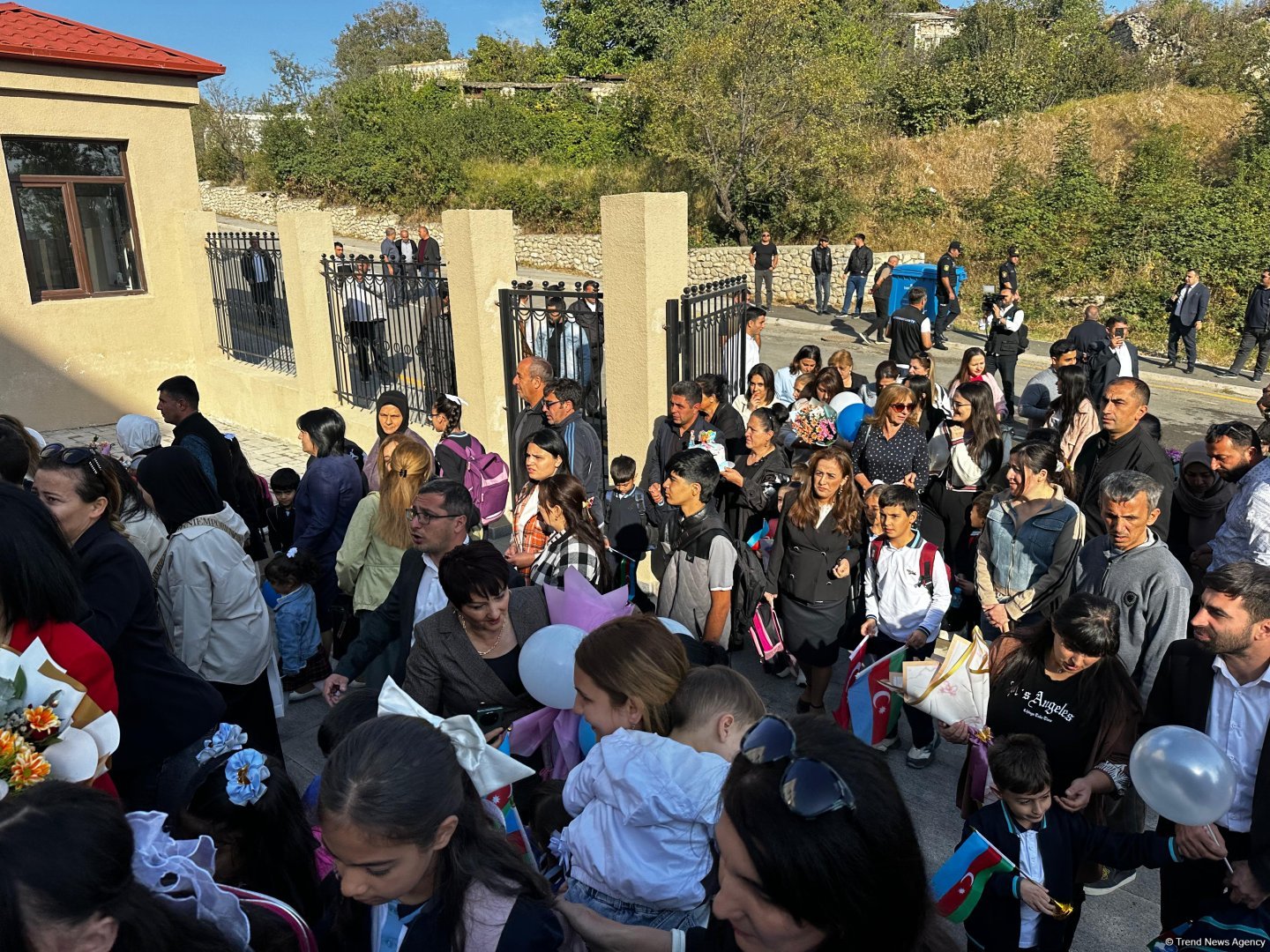 Спустя 32 года в Шуше прозвенел первый звонок (ВИДЕО/ФОТО)